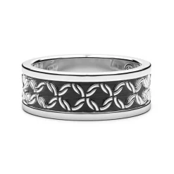 New Zancan Silver Band Ring. Bagues